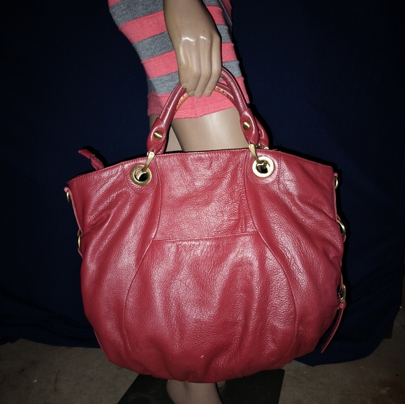 Fenn Wright Manson Red Pebbled Leather Bag. - Picture 7 of 16